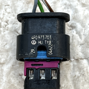 VW Polo Parking Sensor Wiring Loom Harness Plug Connector 4F0973703 Genuine - Image 9
