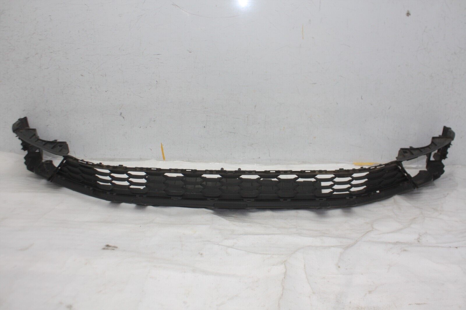 VW Tiguan Front Bumper Lower Grill Section 5NA805903A Genuine