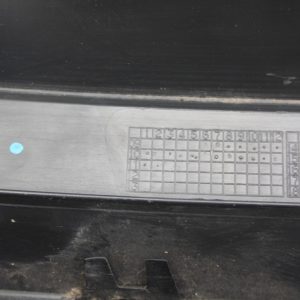 VW Touareg Front Bumper Upper Grill 2011 TO 2014 7P6853651A Genuine *DAMAGED* - Image 16