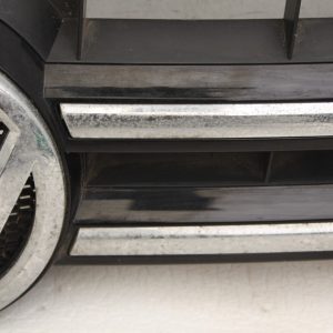 VW Touareg Front Bumper Upper Grill 2011 TO 2014 7P6853651A Genuine *DAMAGED* - Image 9