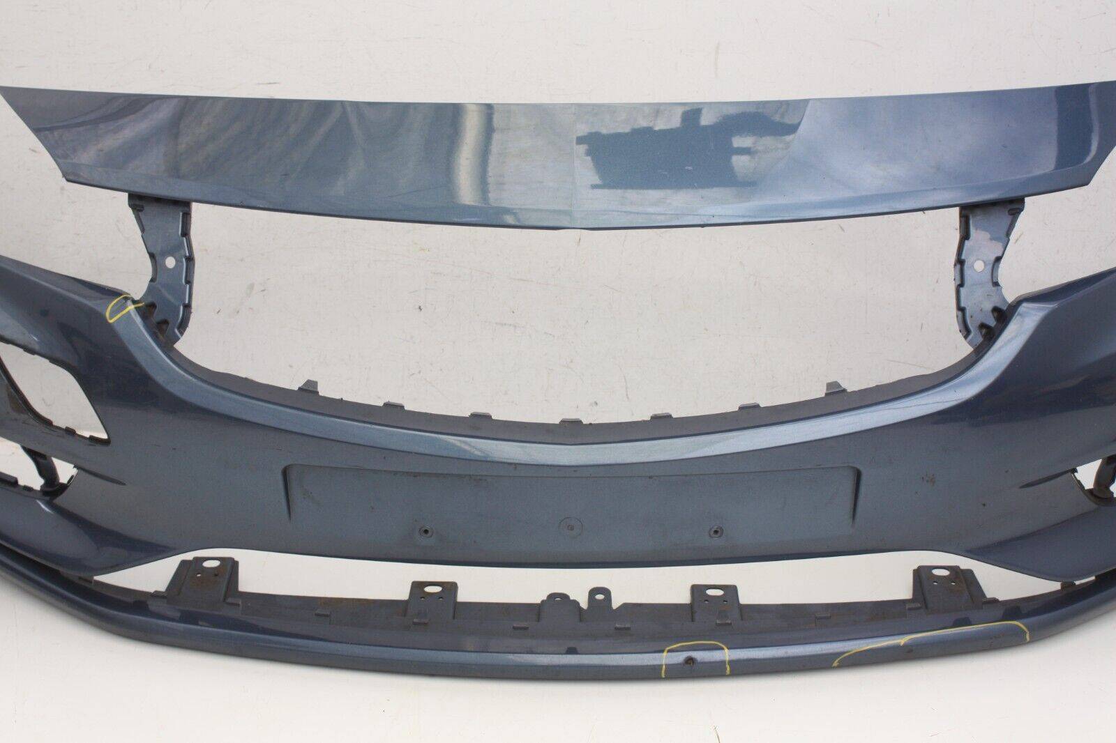 Vauxhall-Astra-K-MK7-Front-Bumper-2015-TO-2019-39052730-Genuine-DAMAGED-176601684395-2