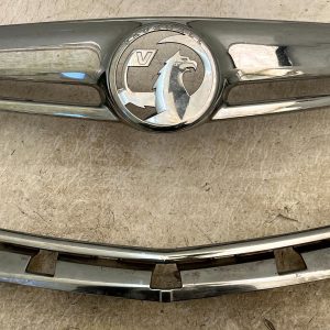 Vauxhall Mokka Front Upper Radiator Grille Trim 2012 TO 2016 95249780 Genuine - Image 4