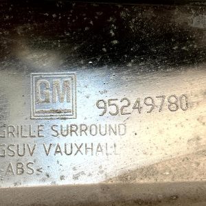 Vauxhall Mokka Front Upper Radiator Grille Trim 2012 TO 2016 95249780 Genuine - Image 10