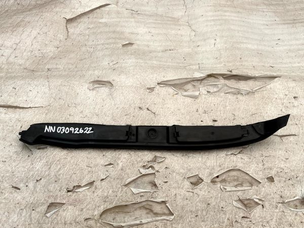 Volkswagen VW Polo Front Right Wing Inner Trim 2009 TO 2014 6R0821112B Genuine 178539118055 6