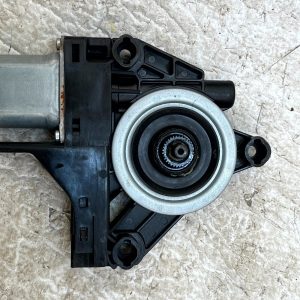 Volvo V40 Front Right Door Window Regulator Motor 2012-2019 966269-103 Genuine - Image 3