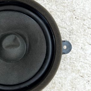 Volvo V40 Mk3 Front Right Side Door Sound Speaker 2012 TO 2019 30657445 Genuine - Image 3