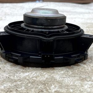 Volvo V40 Mk3 Front Right Side Door Sound Speaker 2012 TO 2019 30657445 Genuine - Image 9
