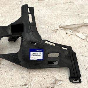 Volvo V60 Front Bumper Right Side Mounting Bracket 2018 TO 2023 31455653 Genuine - Image 5