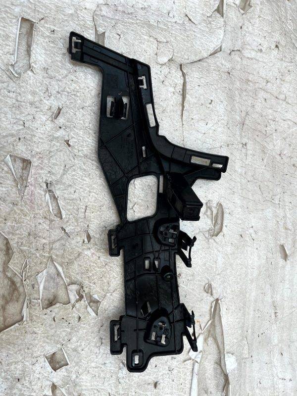 Volvo V60 Front Bumper Right Side Mounting Bracket 2018 TO 2023 31455653 Genuine 178507814835 6