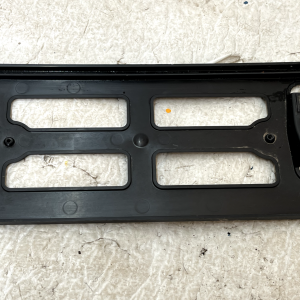 Volvo XC40 Front Bumper Number Plate Holder 31663034 Genuine - Image 9