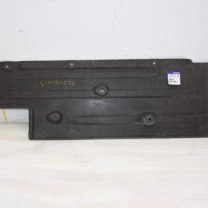 Volvo XC40 Rear Right Under Tray 32226720 Genuine - Image 1