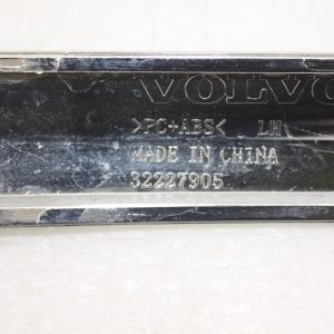 Volvo XC60 Front Bumper Left Chrome 32227905 Genuine - Image 7