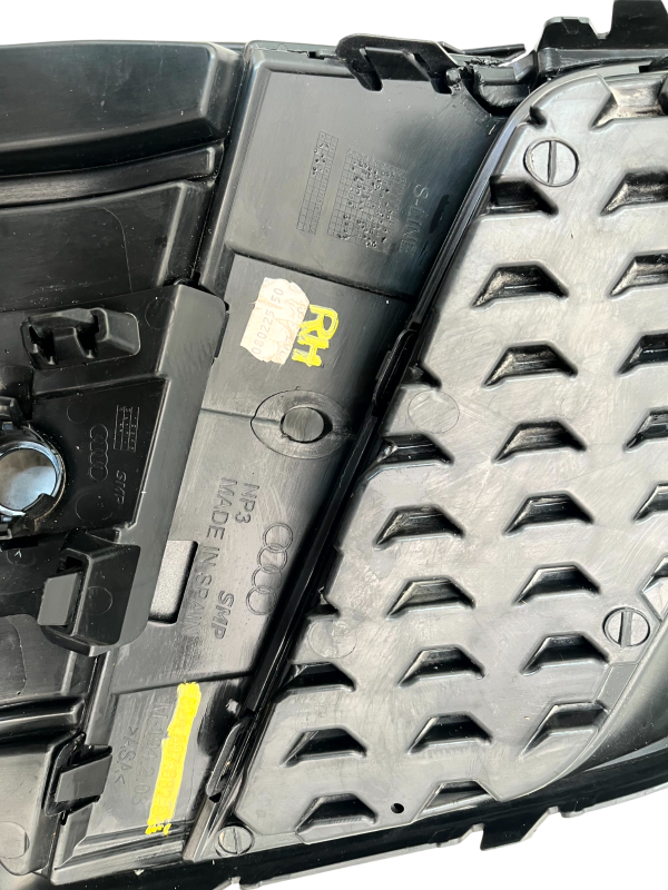 Audi A1 S-Line Front Right Bumper Grille 2018 ON 82A807682D *DAMAGED* 14 Audi A1 S Line Front Right Bumper Grille 2018 ON 82A807682D DAMAGED 178560614246 15