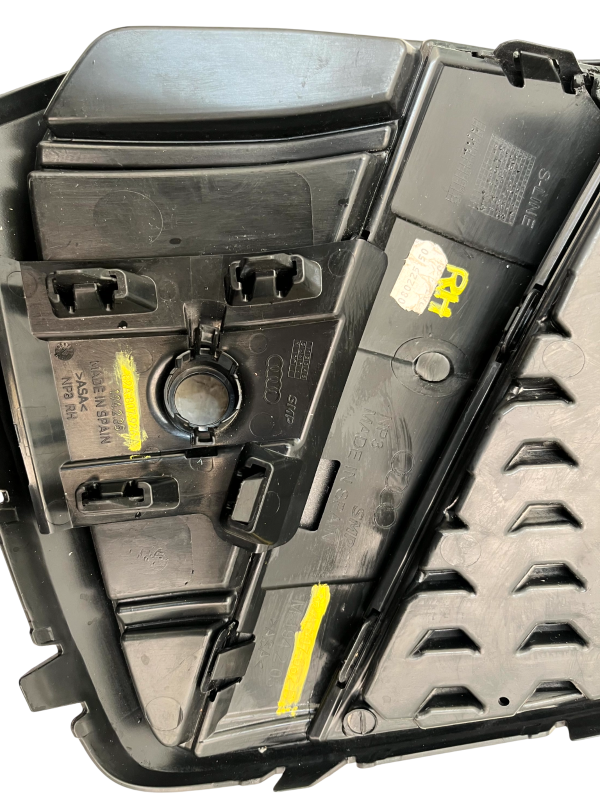 Audi A1 S-Line Front Right Bumper Grille 2018 ON 82A807682D *DAMAGED* 15 Audi A1 S Line Front Right Bumper Grille 2018 ON 82A807682D DAMAGED 178560614246 16