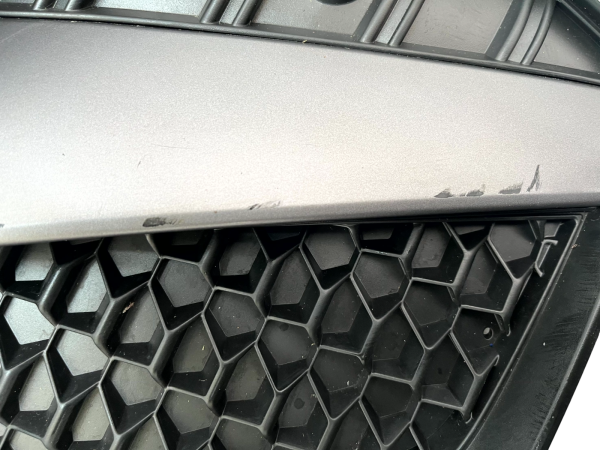 Audi A1 S-Line Front Right Bumper Grille 2018 ON 82A807682D *DAMAGED* 2 Audi A1 S Line Front Right Bumper Grille 2018 ON 82A807682D DAMAGED 178560614246 3