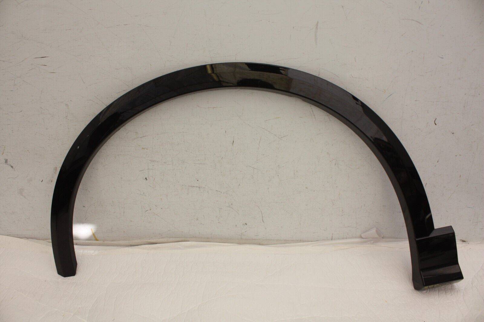 Audi Q2 Front Left Wheel Arch 81A853717A Genuine 176592870026