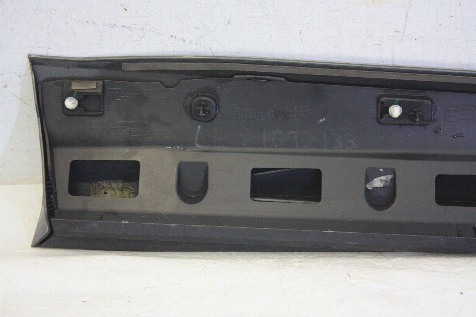 Audi-Q2-S-Line-Front-Right-Door-Moulding-2016-TO-2021-81A853960A-Genuine-176283450606-9