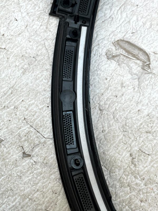 Audi Q3 Front Right Side Wheel Arch Moulding Trim 2019 2015 83A853718A Genuine 178530006366 17
