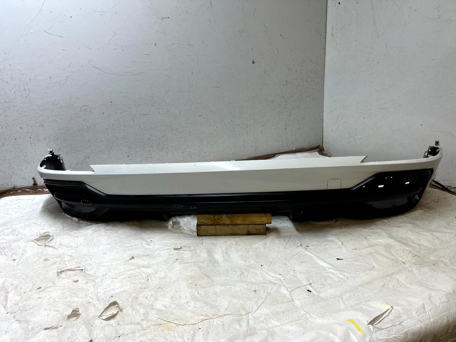 Audi Q3 S Line Rear Bumper Lower Section With Diffuser 18-25 83A807521B Genuine