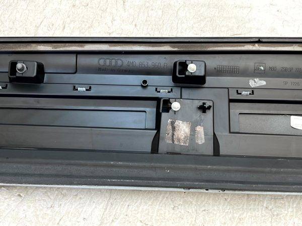 Audi Q7 4M Front Right Side Door Molding Trim 2015 TO 2019 4M0853960B Genuine 178430957766 10