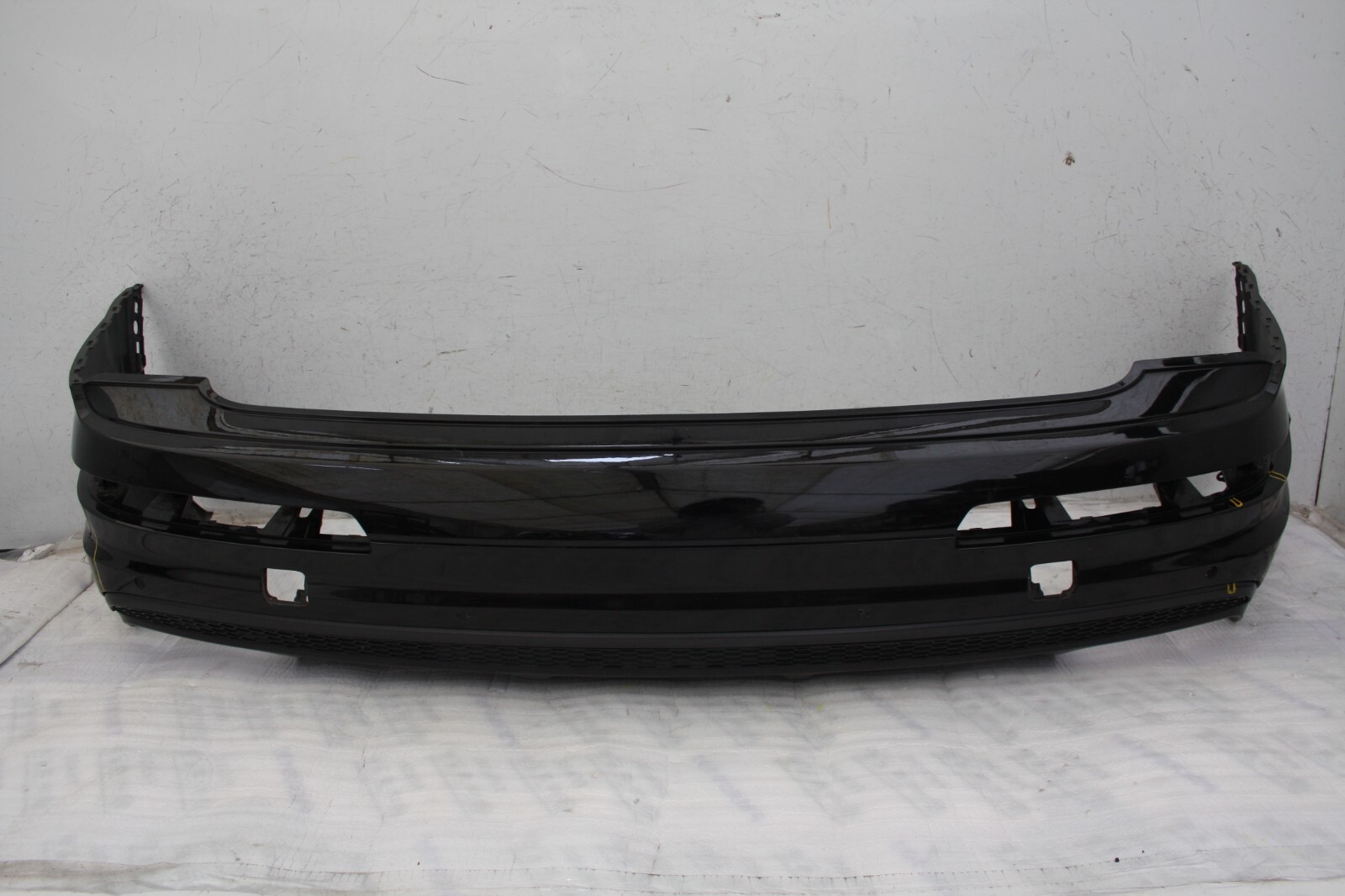 Audi Q7 S Line Rear Bumper 2015 TO 2019 4M0807511 Genuine *DAMAGED*