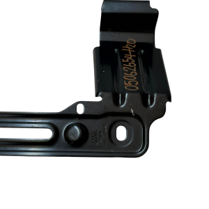 Audi Q8 Front Left Side Wing Holder Mount Bracket 2019 ON 4M8821431 Genuine - Image 5