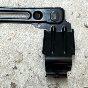 Audi Q8 Front Left Side Wing Holder Mount Bracket 2019 ON 4M8821431 Genuine - Image 9