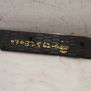 Audi TT S Line Rear Bumper Diffuser Grill 2014 TO 2018 8S0807833 *DAMAGED* - Image 17