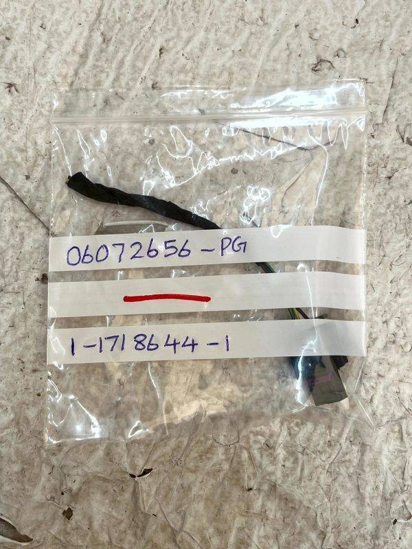 Audi VW Mercedes 3 Pin PDC Sensor Wiring Loom Plug Connector 1 1718644 1 Genuine 178442479326 9