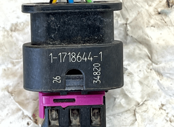 Audi VW Mercedes 3 Pin PDC Sensor Wiring Loom Plug Connector 1 1718644 1 Genuine 178442792016 8