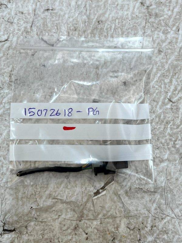 Audi VW Mercedes 3 Pin PDC Sensor Wiring Loom Plug Connector 1 1718644 1 Genuine 178456759176 9