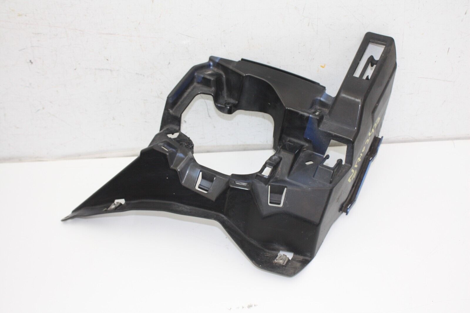 BMW 1 Series F20 F21 Front Bumper Right Bracket 2015 TO 2018 51118060286 Genuine