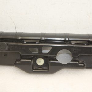 BMW 5 Series G30 G31 Right Side Skirt Bracket 2017 TO 2020 51777387344 Genuine - Image 4