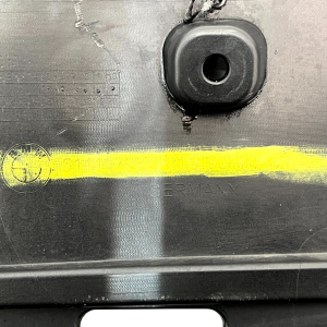 BMW IX I20 Front Bumper 2021 Onwards 51117933621 Genuine *DAMAGED* - Image 24