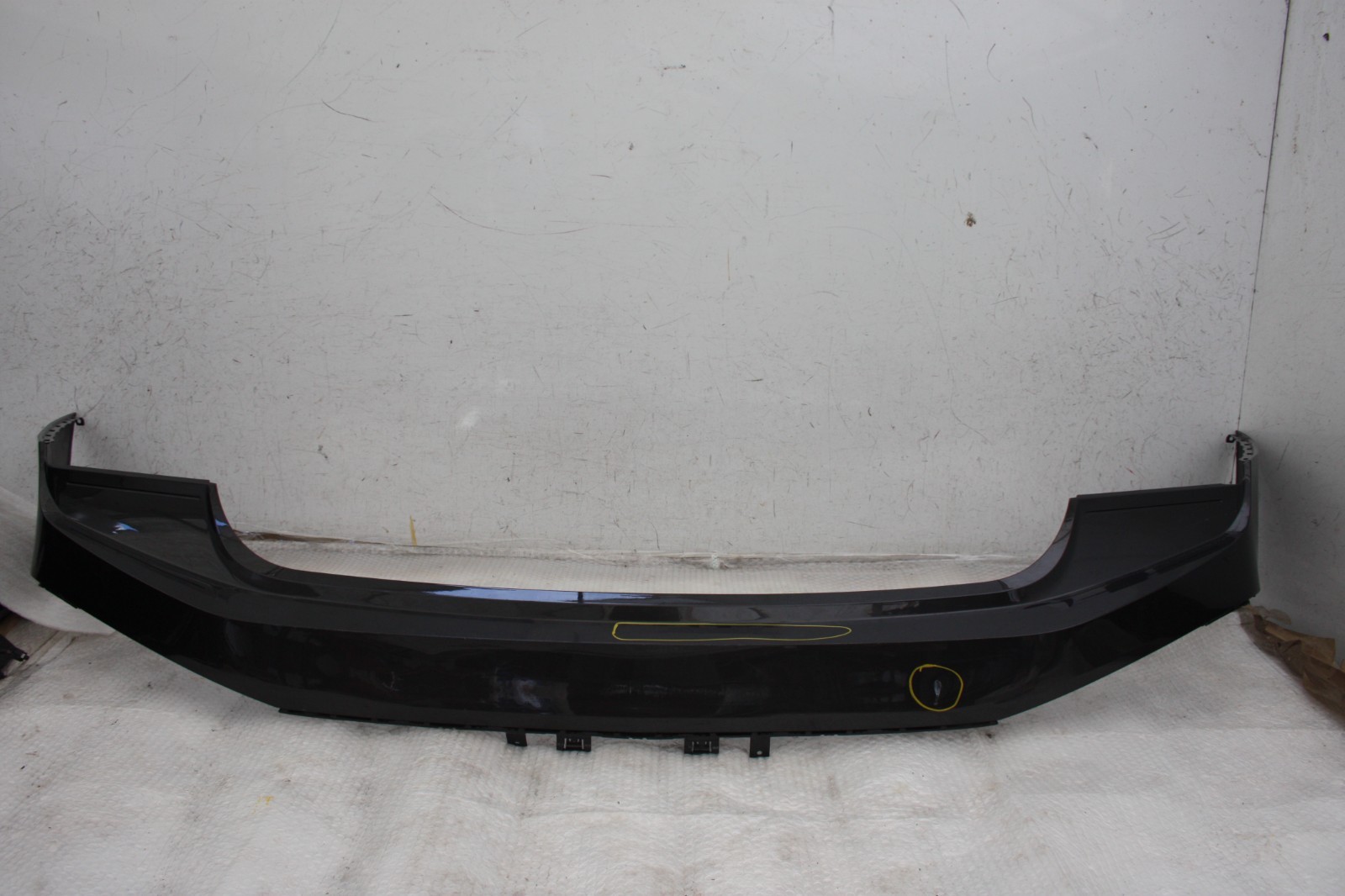 BMW IX IX20 Rear Bumper Upper Section 2020 ON 51128737822 Genuine *DAMAGED*