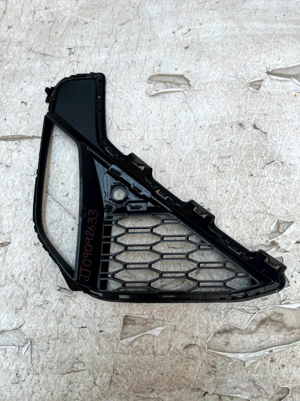 BMW X1 U11 Front Bumper Left Fog Light Grille Trim 2022 ON 51119881919 Genuine 4 BMW X1 U11 Front Bumper Left Fog Light Grille Trim 2022 ON 51119881919 Genuine 178505371406 5
