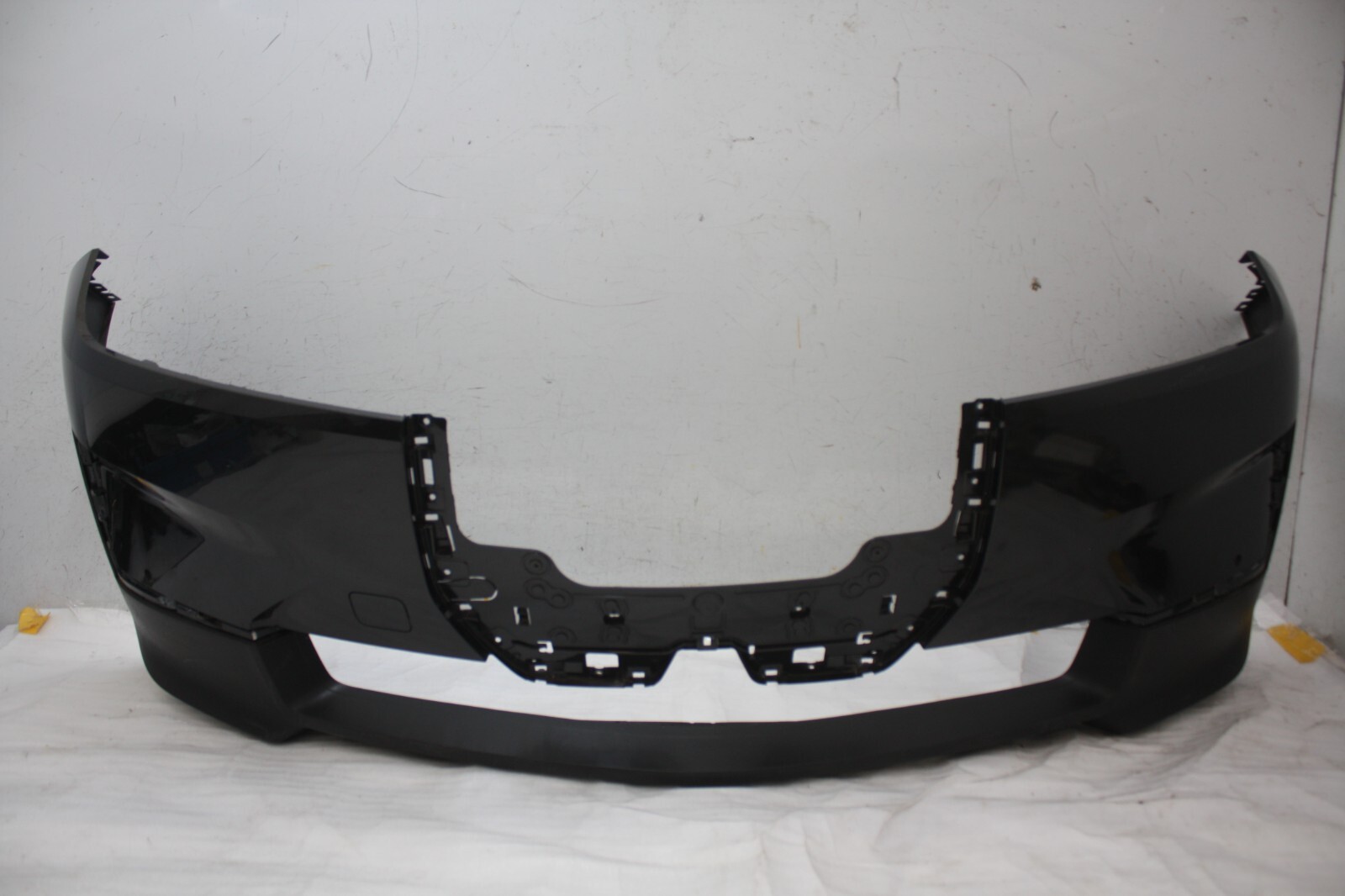 BMW iX I20 Front Bumper 2021 ON 51117933597 Genuine *DAMAGED*