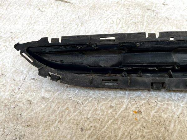 Bentley Continental Supersport Hood Carbon Air Vent 2009-2011 3W8807957D Genuine 1 Bentley Continental Supersport Hood Carbon Air Vent 2009 2011 3W8807957D Genuine 178234162456 2