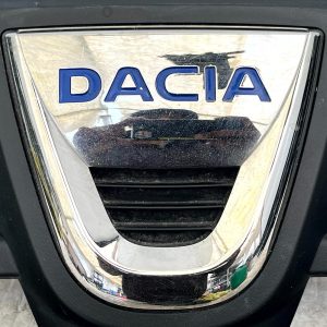 Dacia Duster MK2 Front Bumper Upper Radiator Grille 2021-2024 623102515R Genuine - Image 8