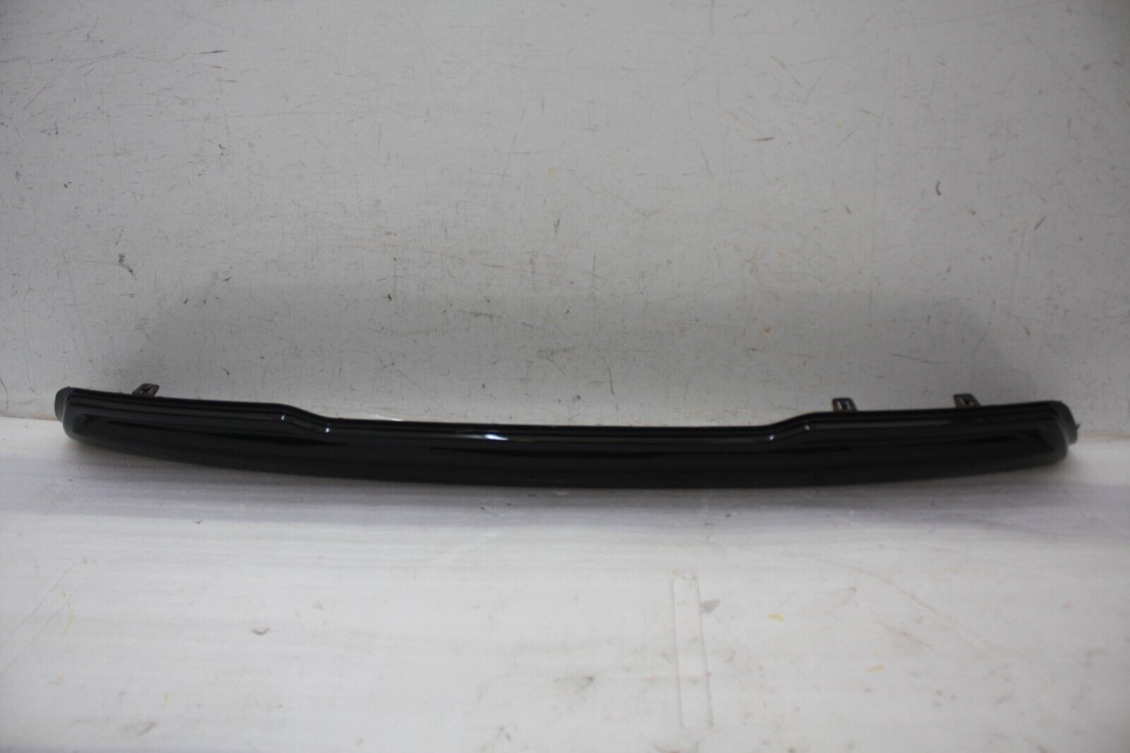 Ford Ecosport ST Line Rear Bumper Diffuser HN15-17D781-AAW *FIXING DAMAGED*