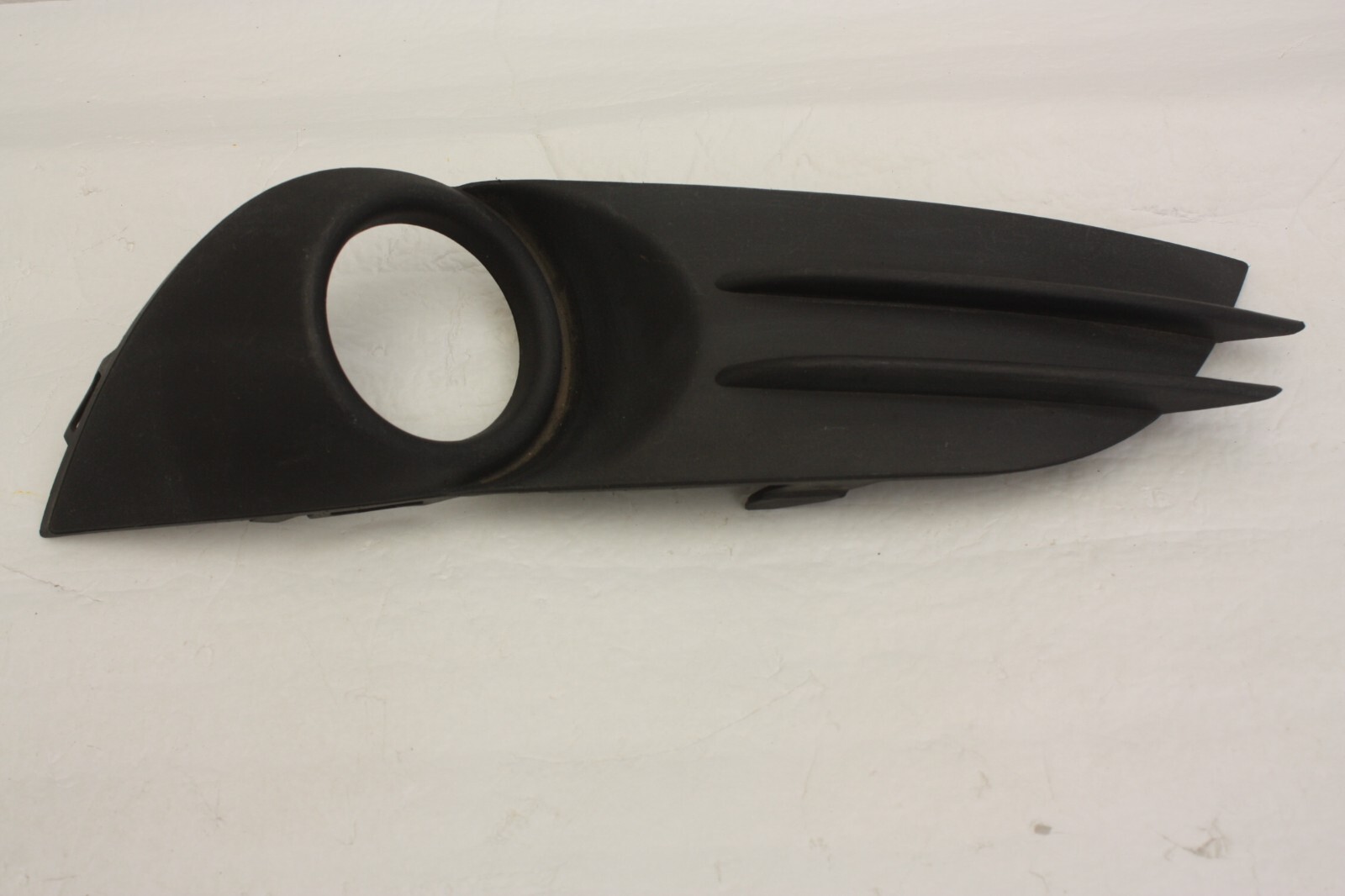 Ford Fiesta Front Bumper Right Side Grill 2013 TO 2017 C1BB-15A222-E Genuine