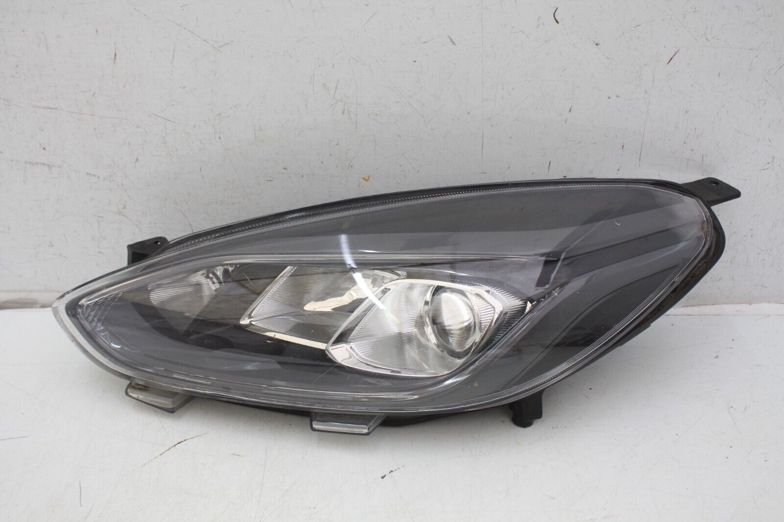 Ford Fiesta Left Side Headlight 2017 TO 2022 H1BB-13W030-FB Genuine *DAMAGED*