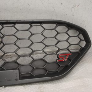 Ford Fiesta ST Front Bumper Grill 2017 TO 2022 N1BB-8200-F Genuine *DAMAGED* - Image 6