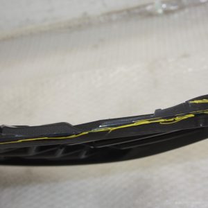 Ford Focus ST Line Front Bumper Grill 2022 ON NX7B-8200-T Genuine *DAMAGED* - Image 8