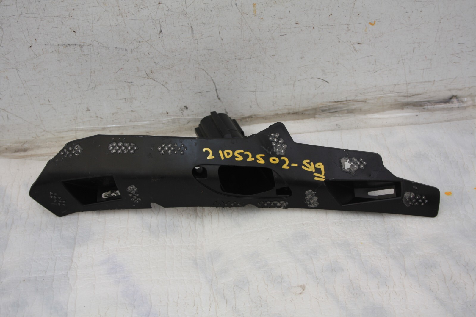 Ford Kuga Front Bumper Right Bracket 2020 TO 2024 LV4B-17589 Genuine