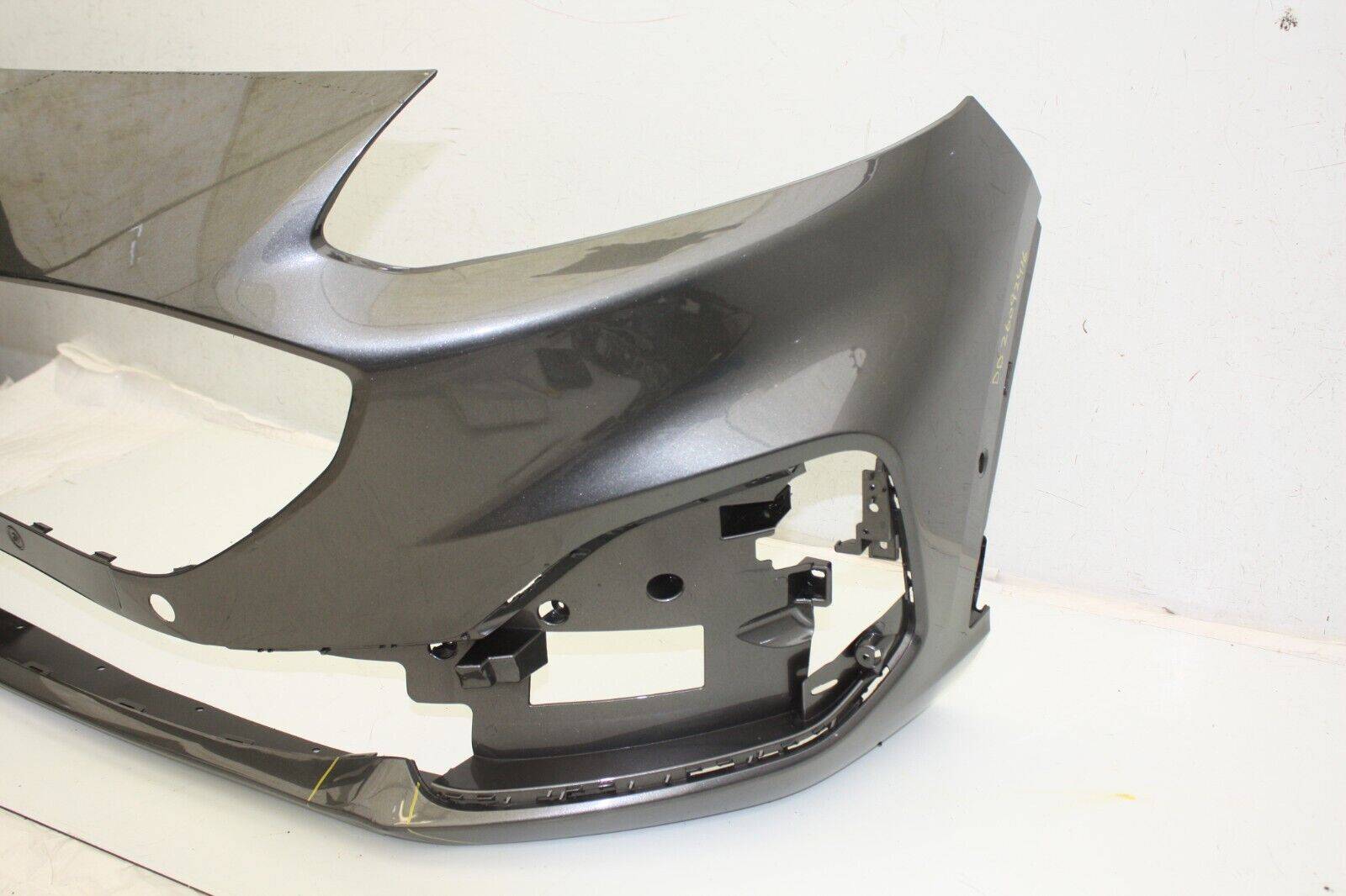 Ford-Kuga-ST-Line-Front-Bumper-2020-TO-2023-LV4B-17F003-S-Genuine-DAMAGED-176597924886-4