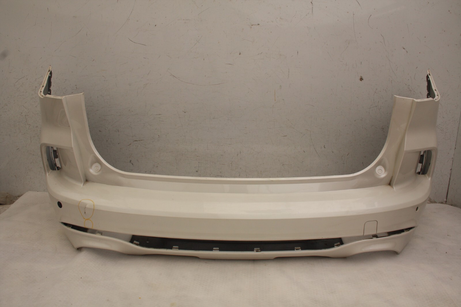 Ford Kuga ST Line Rear Bumper 2020 TO 2024 LV4B-17A894-DJ Genuine *DAMAGED*