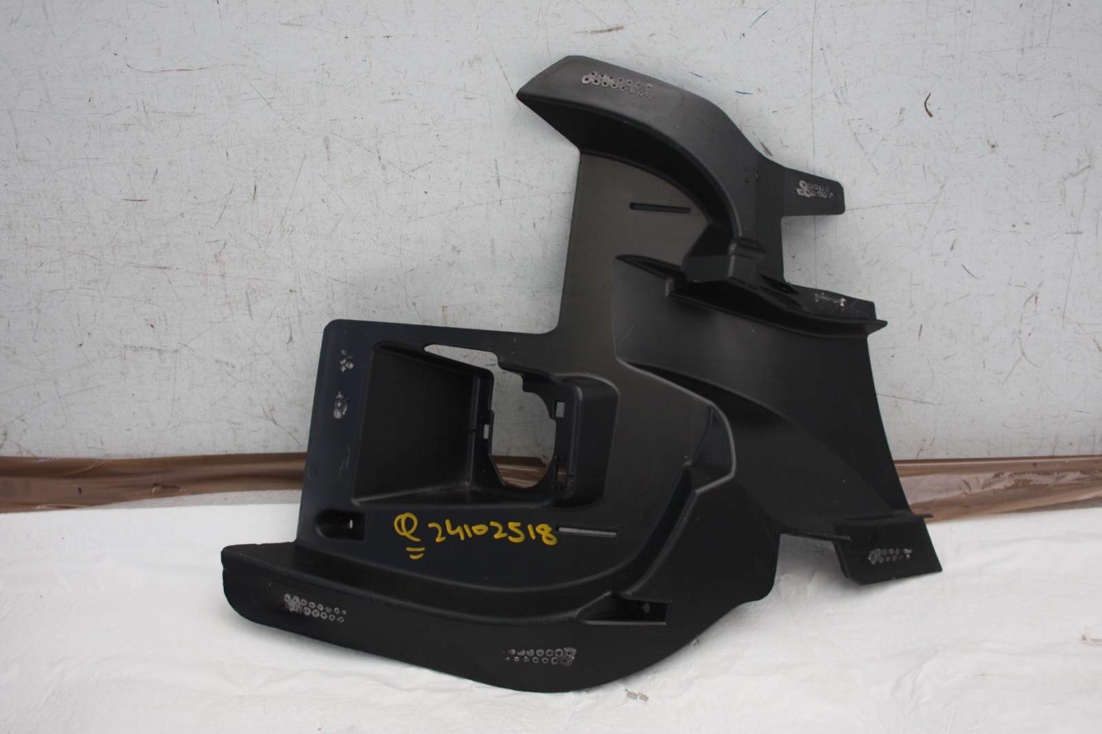 Ford Puma ST Front Bumper Right Support Bracket 2020-2024 L1TB-17E888-B Genuine