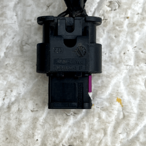 Hyundai i40 Front PDC Parking Sensor Wiring Loom Connector 116709171 Genuine - Image 4