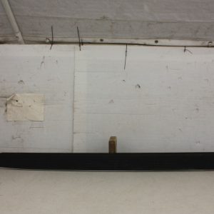 Jaguar F Pace Left Side Skirt 02T4A11848